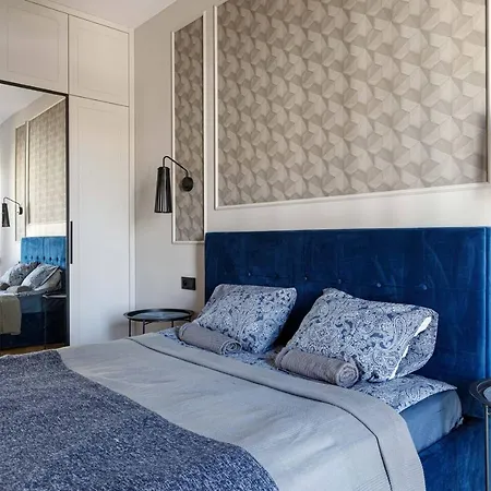 Golden Apartments&glamping-jp19
